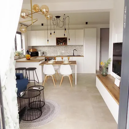 Apartament Penthouse Aurelia, Rooftop Terrace & Jacuzzi