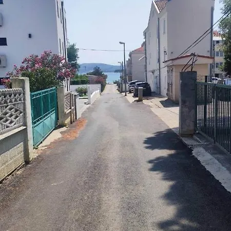 Apartamento Penthouse Aurelia, Rooftop Terrace & Jacuzzi *