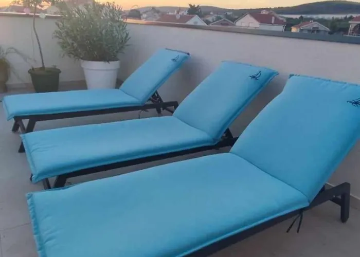 公寓 Penthouse Aurelia, Rooftop Terrace & Jacuzzi *