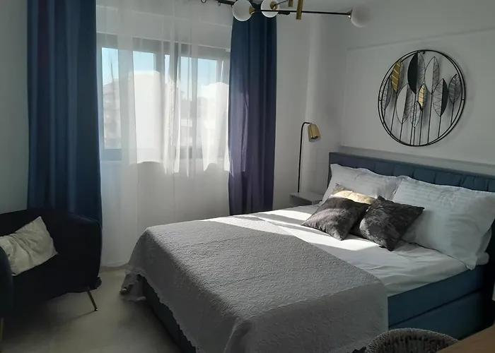 Penthouse Aurelia, Rooftop Terrace & Jacuzzi 公寓 图兰杰