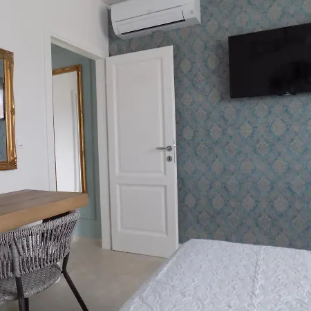 公寓 Penthouse Aurelia, Rooftop Terrace & Jacuzzi *