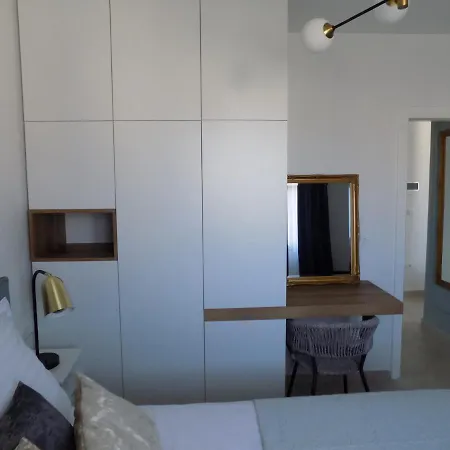 公寓 Penthouse Aurelia, Rooftop Terrace & Jacuzzi
